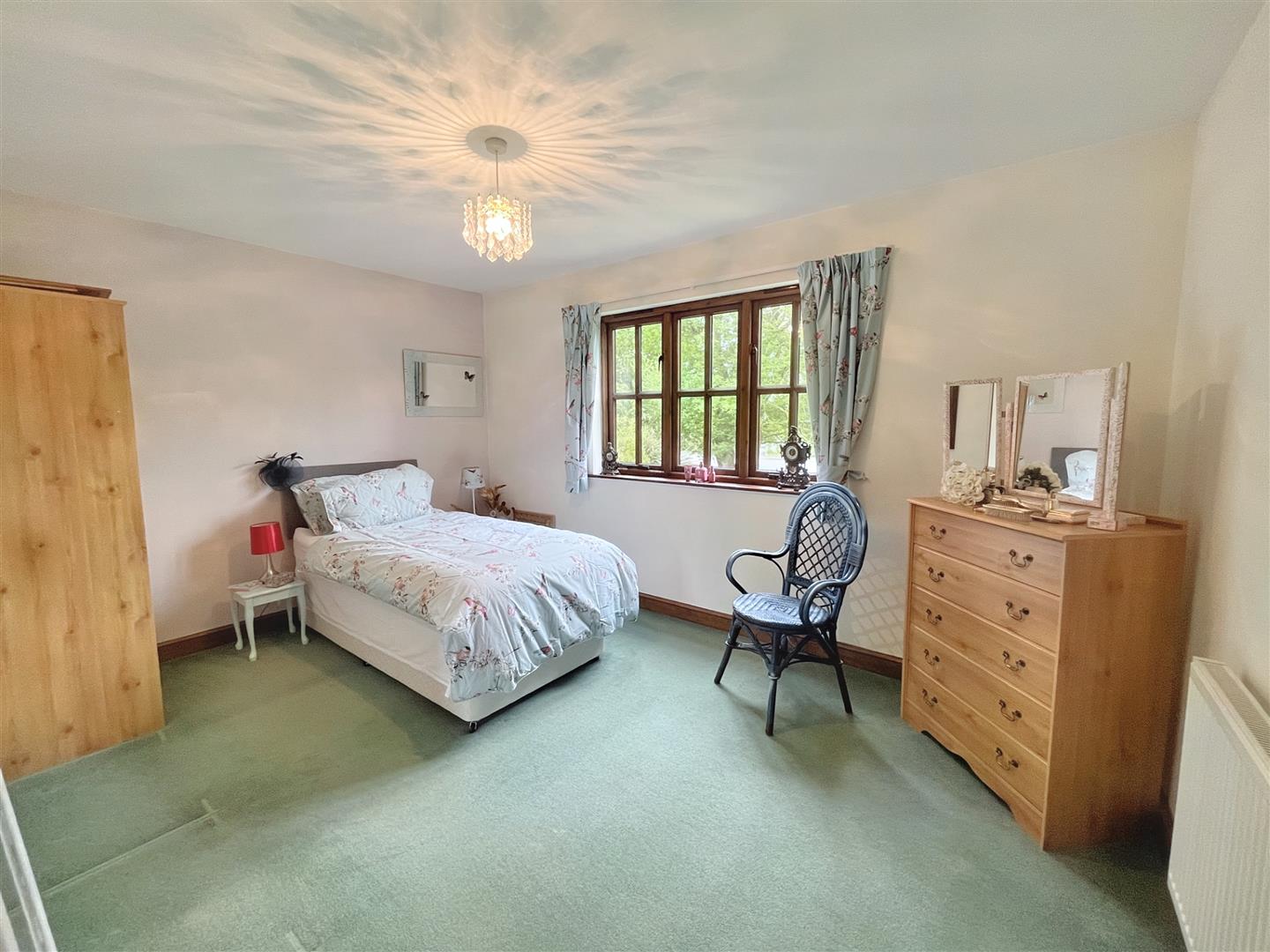 Broadgate, Sutton St. Edmund Ark Property Centre